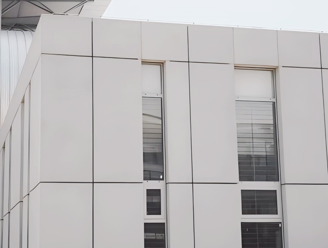 grc掛板廠家：貴陽grc輕質(zhì)隔墻板多少錢一平方米？