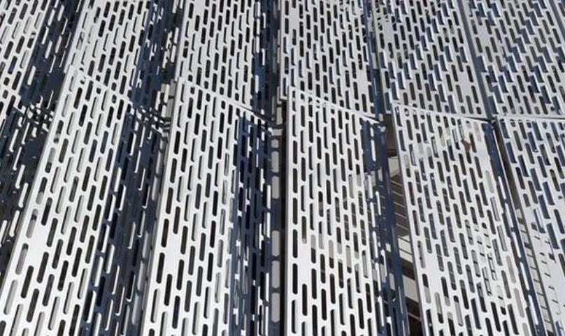 grc穿孔板是什么？grc掛板廠家分享